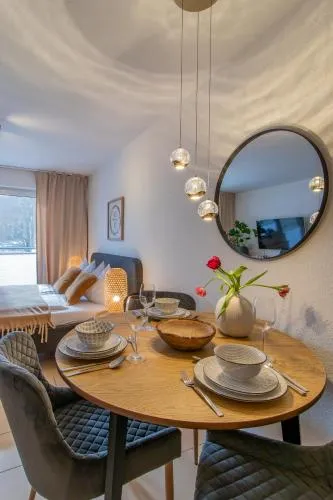 GoldStück Apartment I Balkon I WLAN I Stellplatz in Schwarzenberg, Deutschland