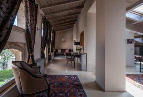 Boutique Hotel Residenza la Ceramica in 法布里亞諾
