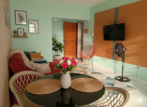 . Apartamento Mobiliado no Centro Comercial