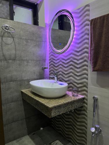 Livora stays Cozy Luxury 1BHK - image 2