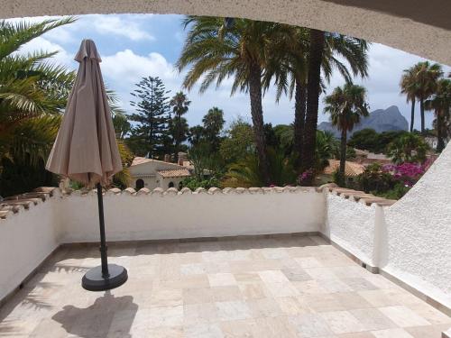Detached House Big Terrace, Few Steps Away from the Beach, Paddel, MiniGolf, BBQ