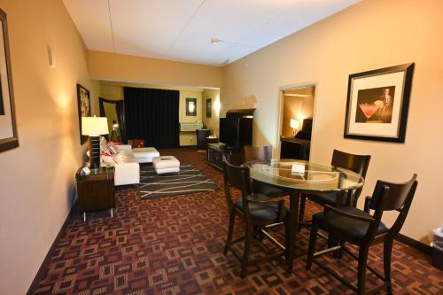 Wild Rose Casino & Hotel Emmetsburg - image 13