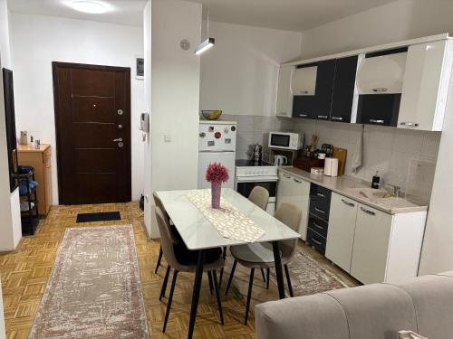 ห้องครัว, Urban Nest Prizren in ลาคูริก