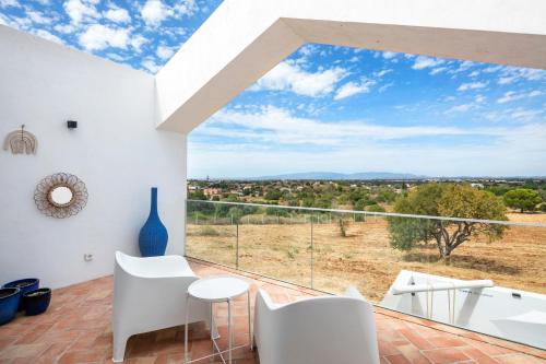 Quinta do Ourives in คาวีโร