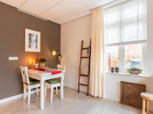 Facilities, Apartment in Bergen near Sandy Beaches in Boendermaker