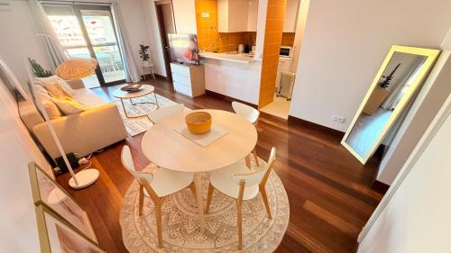 Nomad Dreams N5 Cascais condo with garage & swimming pool in 巴洛奧杜羅薩里奧