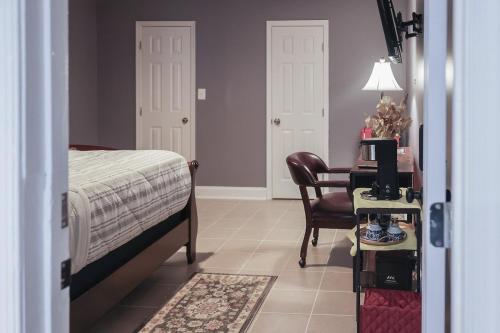 Stylish Studio Escape - Calm & Convenient Lanham in 蘭漢