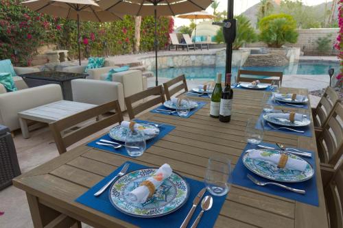 Indian Wells Oasis w/ Pool: Walk to Tennis Garden! in Indian Wells