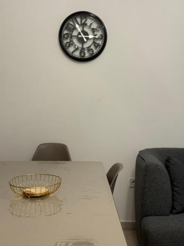 Dotări, Perfect apartment with parking garage in Chéraga