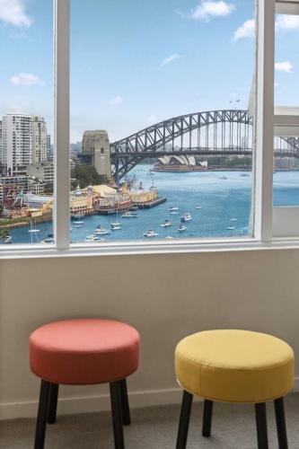 Postcard Studio - A Top-floor Lavender Bay Lookout - image 3