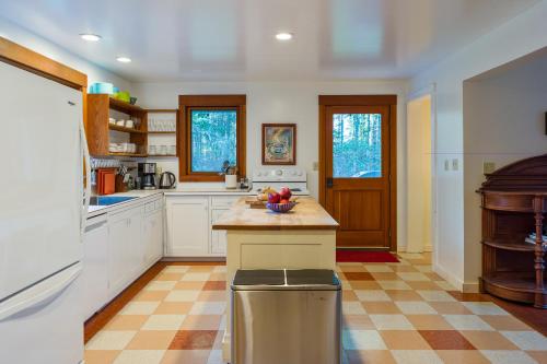 Private Pond, Dog-Friendly, Peaceful, Golfing in Orcas Island (WA)
