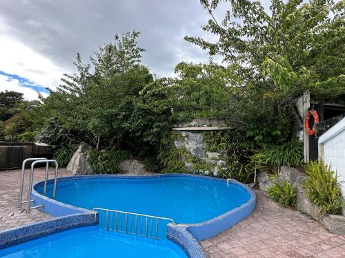 Swimming pool, Chelmswood Motel Taupo in Taupo