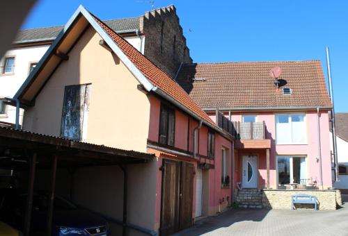 Viesnīcas āriene, Toscana 2 in Flomborn