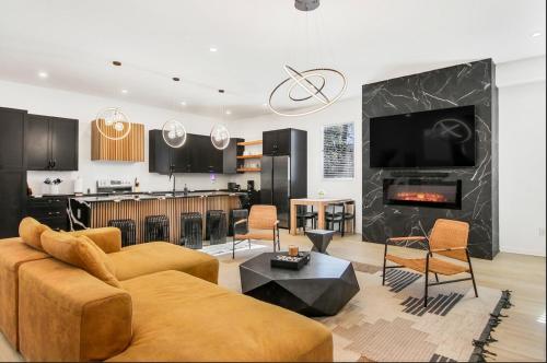 Facilities, Stylish Spacious Home near Downtown ATL with Hidden Room in Knight Park-Howell Station