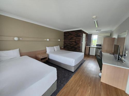 Best Western Parkside Motor Inn in คอฟฟ์ ฮาร์เบอร์