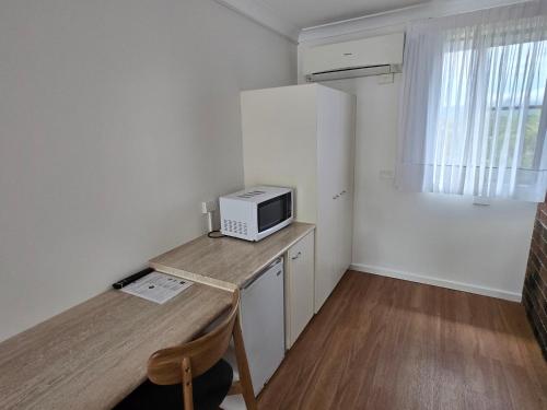 บริการและสิ่งอำนวยความสะดวก, Best Western Parkside Motor Inn in คอฟฟ์ ฮาร์เบอร์