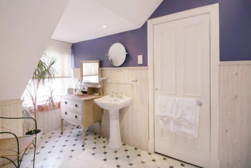 Southside Guest House - image 13
