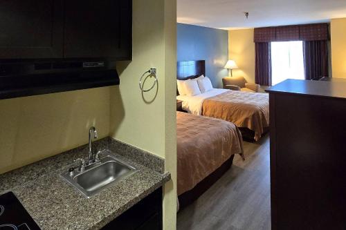 Quality Inn Ingleside - Corpus Christi - image 9