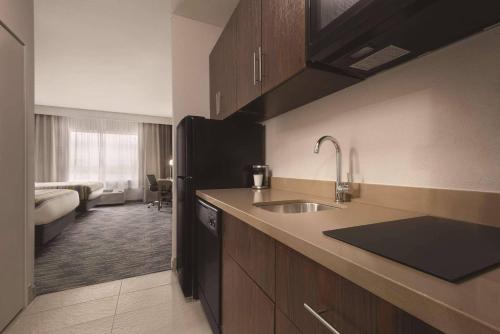 Country Inn & Suites by Radisson, Oklahoma City - Bricktown, OK in Oklahoma City, USA