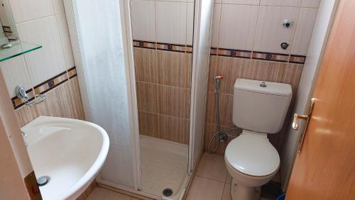 2-Bedroom Chalet for Ski and Summer in 칼엔비안