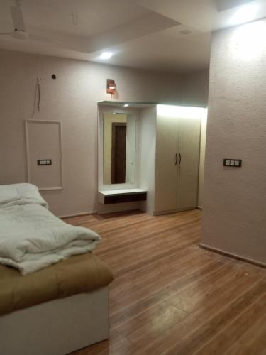 Amol resort in Vidisha