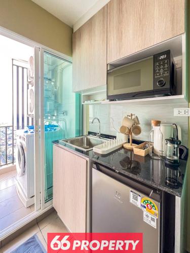 Long-Stay High Floor Bangna Near BTS Malls - image 14