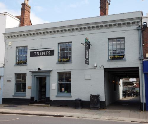 Trents by Greene King Inns - Chichester