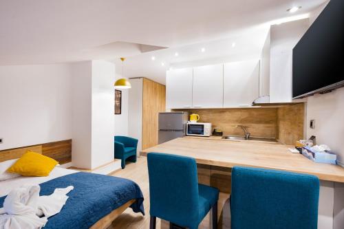 Apartments Pomerio Rijeka East – khách sạn tại Trung Tâm Thành Phố Rijeka