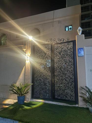 Vedere exterior, The Villa Hostel - By Lunar in Abu Dhabi