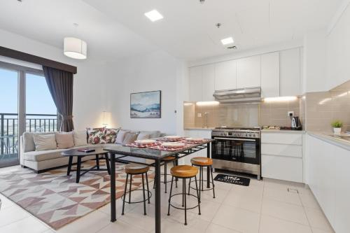 Allsopp & Allsopp - 2-Bedroom Apartment in Safi Apartments 2A Town Square - image 8