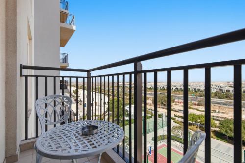 Allsopp & Allsopp - 2-Bedroom Apartment in Safi Apartments 2A Town Square - image 12