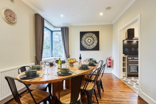 Instalaciones, LOCH TAY HIGHLAND LODGES and GLAMPING PARK in Killin