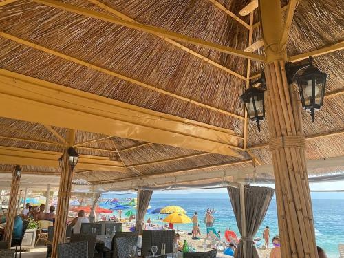 Villa Sunce Beachfront 5