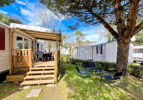 Mobil-home 6 personnes Camping 4 etoiles