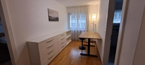 Executive 2 BD flat in city center - Hösch 1, Zürich (photo 10)