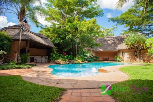 Green Oasis Lodges  in ฮาราเร