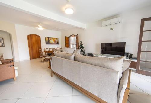 Casa c Churrasqueira perto da Praia de Pernambuco - image 4
