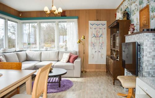 Sommarstuga med strandtomt in Fallo