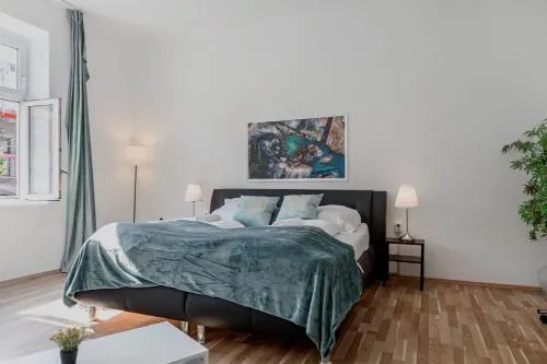 Beautiful 2BR Apartment with Free WiFi in Prime Location in Wien, Österreich