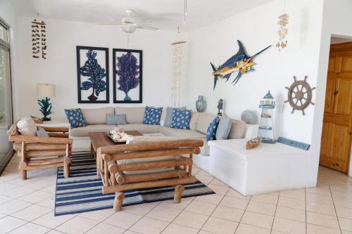Sunset Villa Ocean View Retreat in Monterrico
