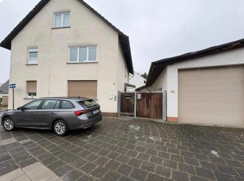 Зовнішній вигляд готелю, modernes Apartment 1 für Monteure mit Parkplatz in Lampertheim (modernes Apartment 1 fur Monteure mit Parkplatz in Lampertheim) in Лампертгайм