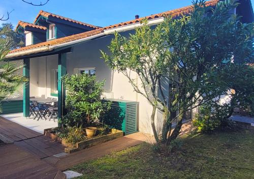 المنظر الخارجي, ESTIVALES 30- Maison mitoyenne pour 6 personnes in كابريتون