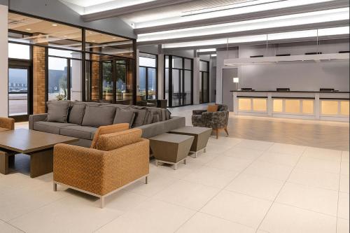 ล็อบบี้, William Tell Hotel MOD Collection by Sonesta in คันทรีไซด์ (IL)