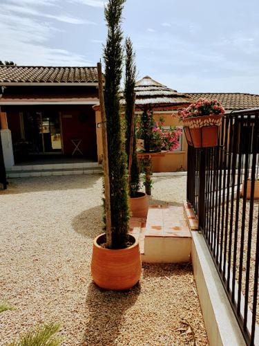 Gîtes de l'Hacienda 5 (Gites de l'Hacienda 5) in 阿萊斯