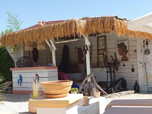 Gîtes de l'Hacienda 5 (Gites de l'Hacienda 5) in 阿萊斯