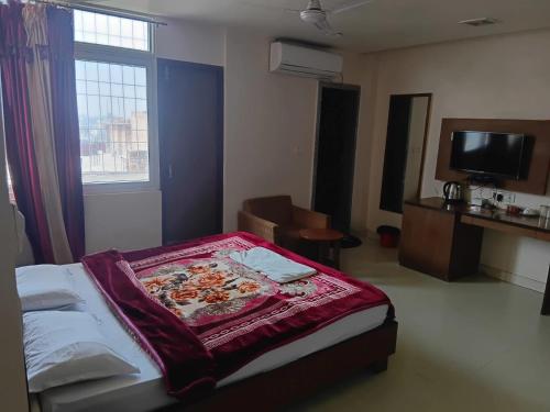 Hotel ratna priya pvt ltd in 버랏나가르