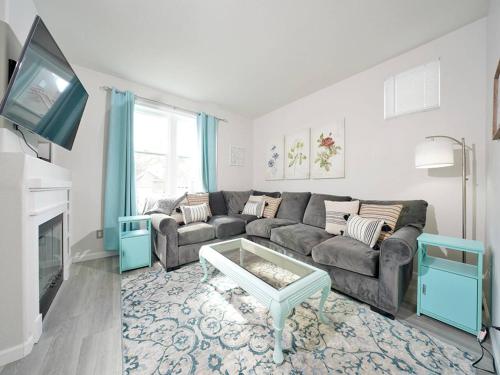 King-30min to Airport-Self Check In-Parking-367Mbps in Rancho Santa Margarita, USA