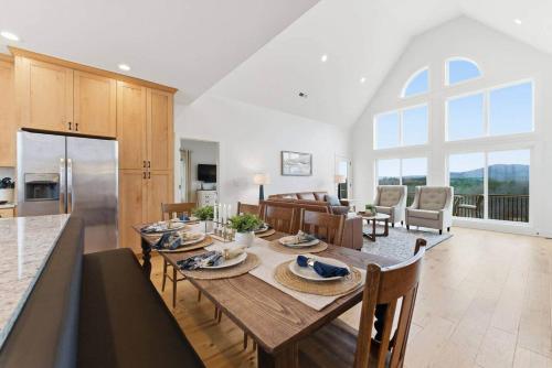 Peaceful Mountain View Home | Hot Tub | EV Charger - image 8