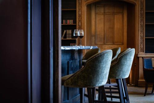 鄧布爾頓大廳酒店 (Dumbleton Hall Hotel) in 鄧波頓