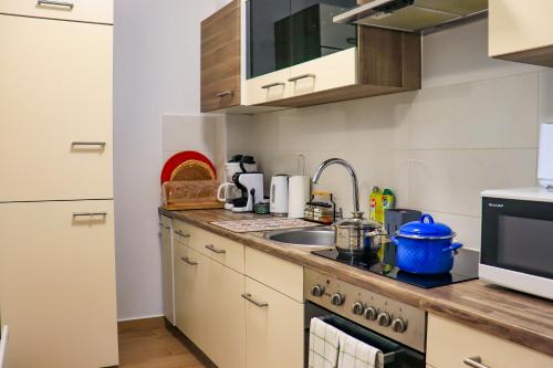 virtuve, Bazaltorgona Apartman in Gyulakeszi